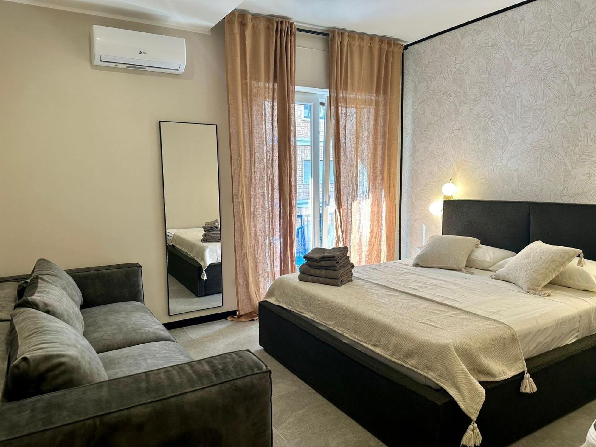Golden Palm B&B Bari Buitenkant foto